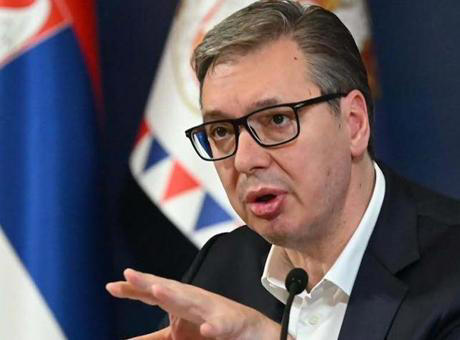 Sırbistan Cumhurbaşkanı Aleksandar Vucic, olağanüstü basın toplantısı gerçekleştirdi. Vucic, dün