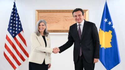 Kosova Cumhuriyeti’nin görevdeki Başbakanı Albin Kurti, Eylül 2025’te Washington’da gerçekleştirdiği