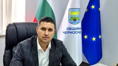 Ekonomik koşulların zorluğuna ve yerel yönetimin her gün karşı karşıya