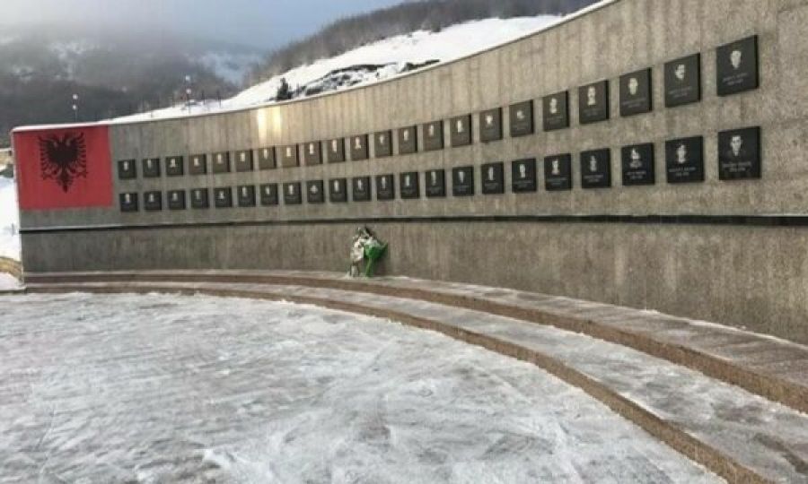 Kosova’nın yakın tarihindeki en trajik olaylardan biri olan Reçak Katliamı’nın