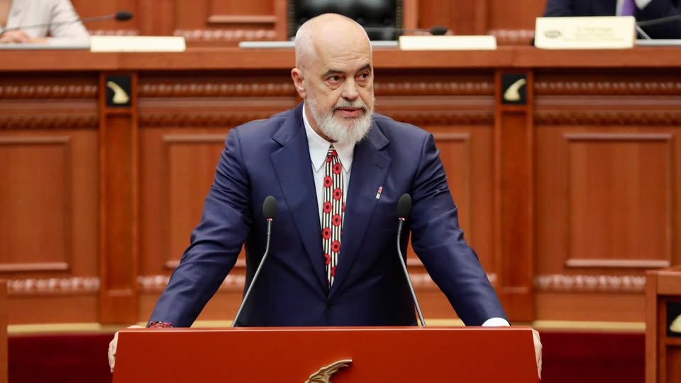 Arnavutluk Meclisi, yeni hükümet programının ve Bakanlar Kurulu’nun oluşumunu değerlendirmek