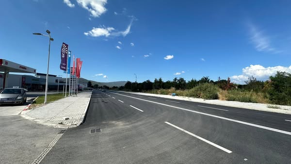 Strumica’da Yeni Bulvar Projesi Tamamlandı Strumica‘da yeni bulvar projesinin ilk