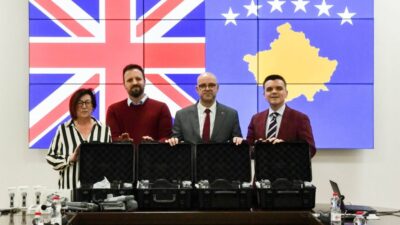 Kosova Polisi, İngiltere’nin Priştine Büyükelçiliği tarafından yapılan yeni bir bağışla