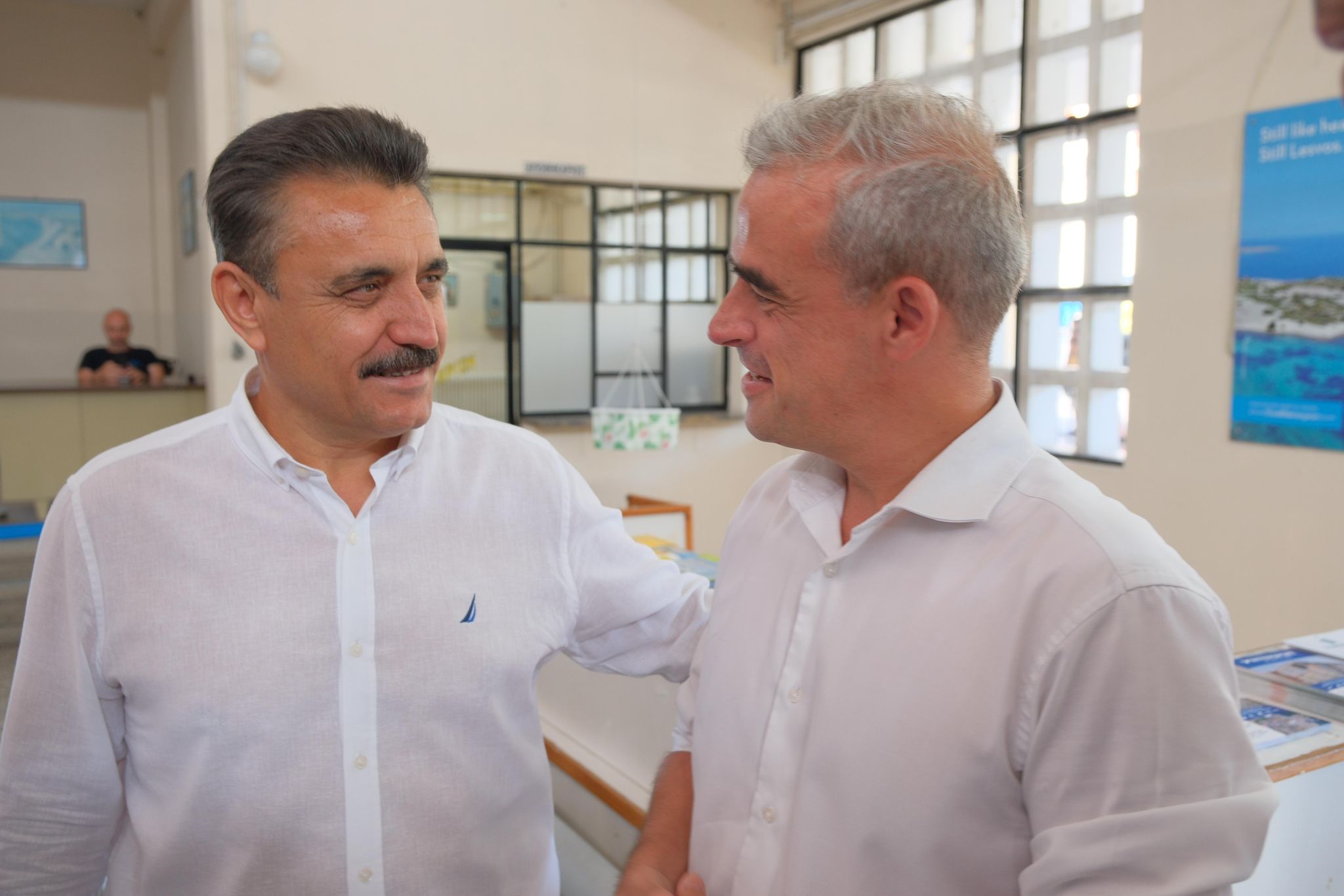 DİKİLİ İLE MİDİLLİ ARASINDAKİ DOSTLUK BÜYÜYOR