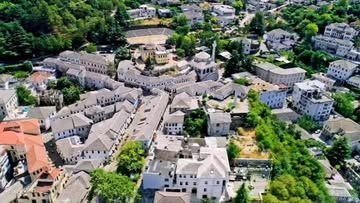 Gjirokastër’de Turizmde Rekor Artış Arnavutluk Başbakanı Edi Rama, Gjirokastër kentinin