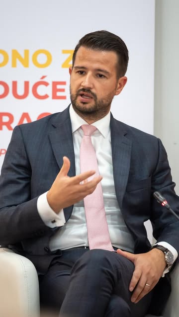 Jakov Milatović: Siyasi İstikrarın Ardındaki Kurumsal Zayıflıklar Karadağlı siyasetçi Jakov