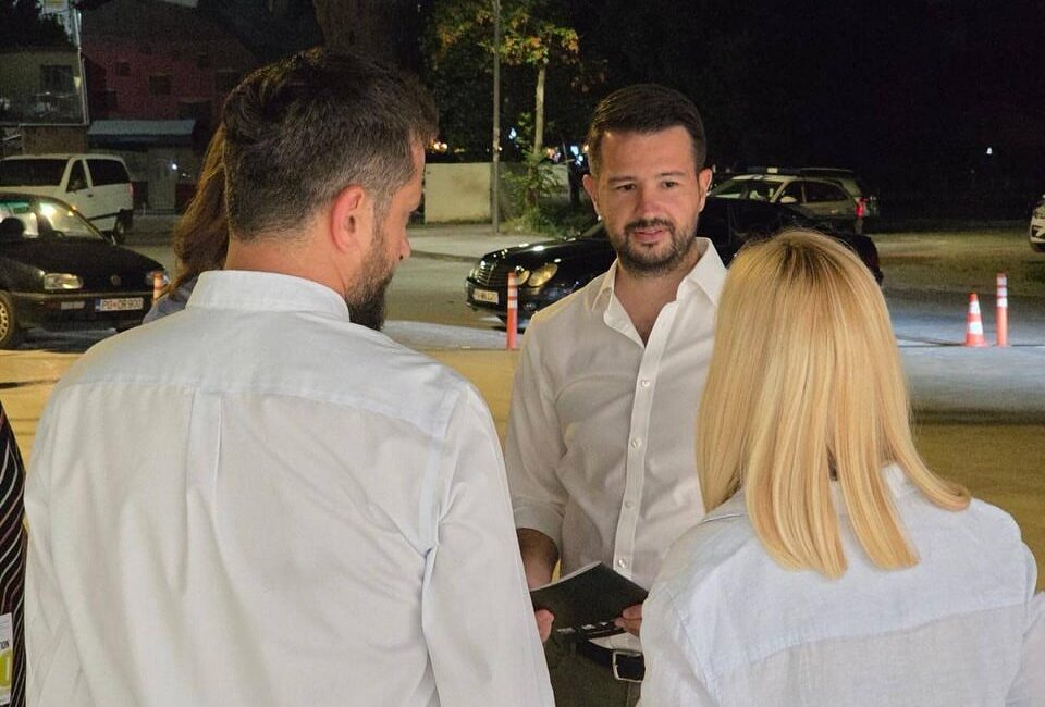 Montenegro’da Film Gösterimiyle Birlik Çağrısı Montenegro’da tekrarlanan film gösterimiyle, ülkenin