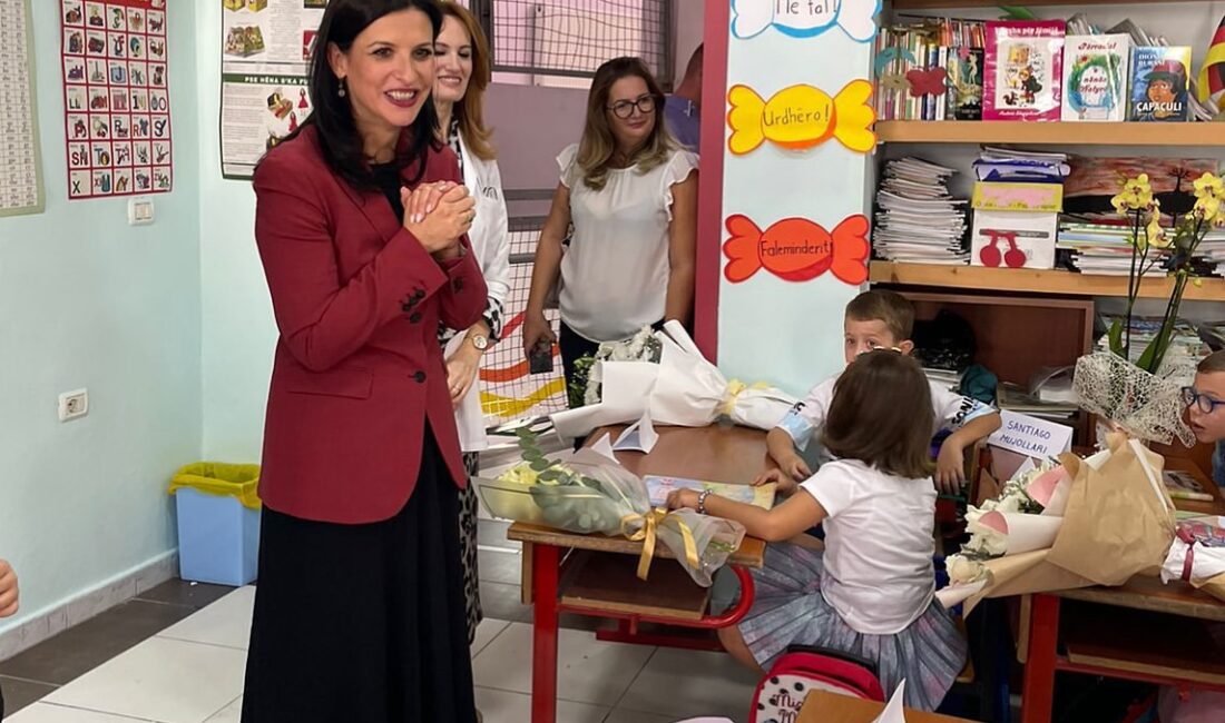 Yeni Eğitim Öğretim Yılına Merhaba Bugün, tüm öğrenciler için yeni
