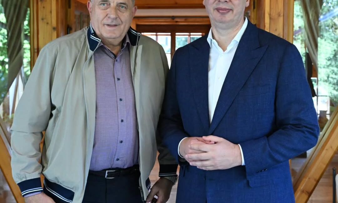 Vučić ve Dodik Bölgesel Konuları Tartıştı Sırbistan Cumhurbaşkanı Aleksandar Vučić,