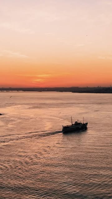 Kadıköy’de Yoğun İlgiyle Karşılanan İmamoğlu İstanbul Büyükşehir Belediye Başkanı Ekrem