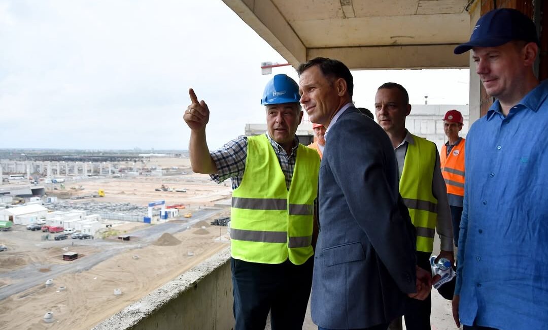 EXPO Köy İnşaatında Son Aşama Belgrad’ın Surčin bölgesinde inşa edilen