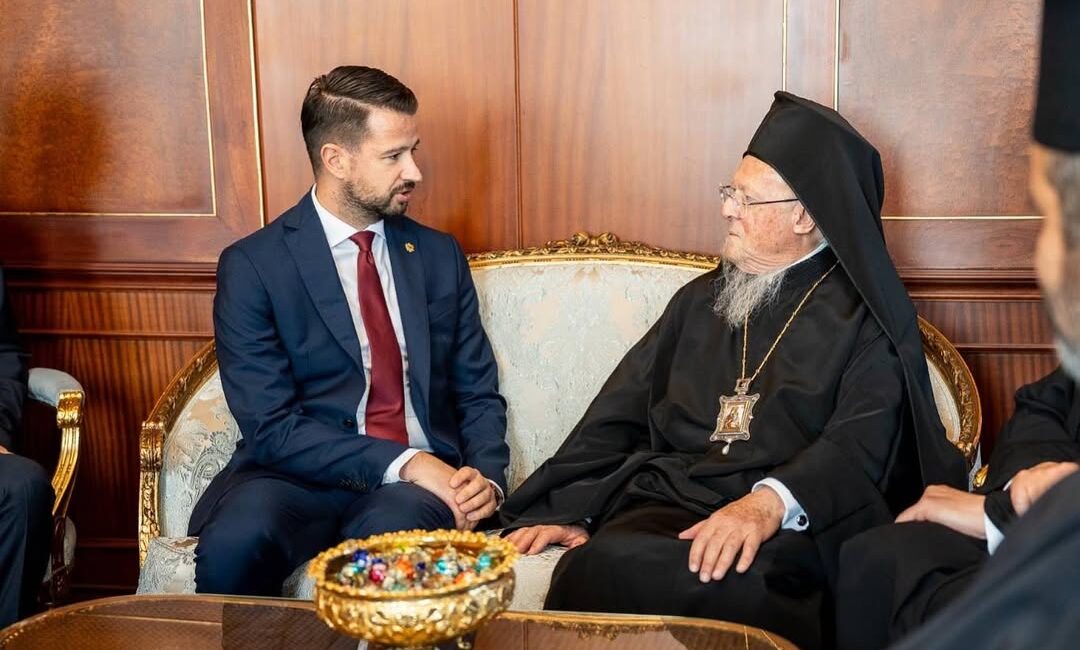 Montenegro Cumhurbaşkanı Milatović, İstanbul’da Evrensel Patrik Bartholomew ile Bir Araya