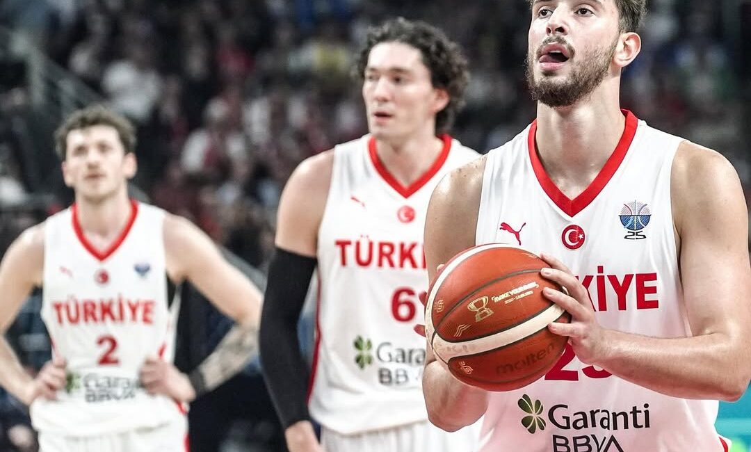 Ekrem İmamoğlu’ndan 12 Dev Adam’a Gurur Mesajı İstanbul Büyükşehir Belediye