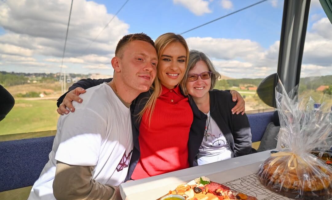 Zlatibor’da Engelli Bireyler Gondolla Keyifli Bir Tur Yaptı Zlatibor‘un en