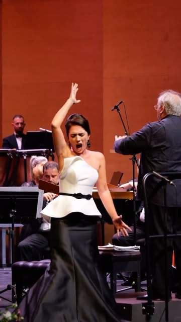 Opera ve Bale Tiyatrosu’nda Unutulmaz Bir Gece Tiran’daki Ulusal Opera