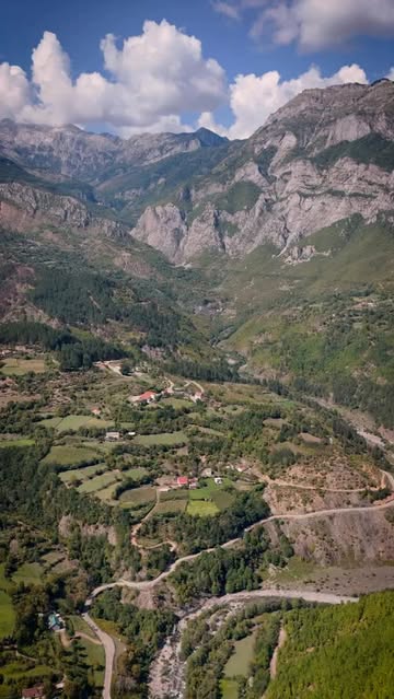 Arnavutluk’ta Tapu Kayıt Sistemi Dijitalleşiyor Arnavutluk Devlet Kadastro Ajansı tarafından