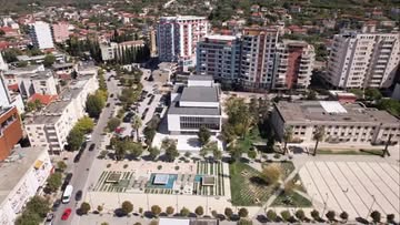 Lushnjë’de Sanat Merkezi Yeniden Canlanıyor Arnavutluk’un Lushnjë şehrinde bulunan Vaçe