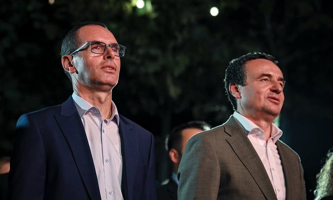 Ferizaj’da Seçim Heyecanı: Vatandaşlar Enver Halitit’e Yöneliyor Ferizaj’da yaklaşan seçimler,