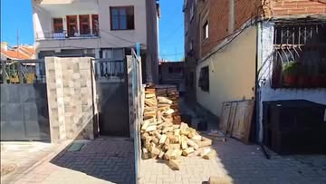 Pogradec’te Halkın Alanları Yeniden Canlanıyor Arnavutluk’un Pogradec şehrinde, halkın kullanımına