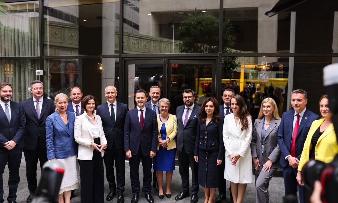 Kosova’nın Avrupa Yolundaki Başarıları Kosova Dışişleri Bakanı Donika Gërvalla Schwarz,