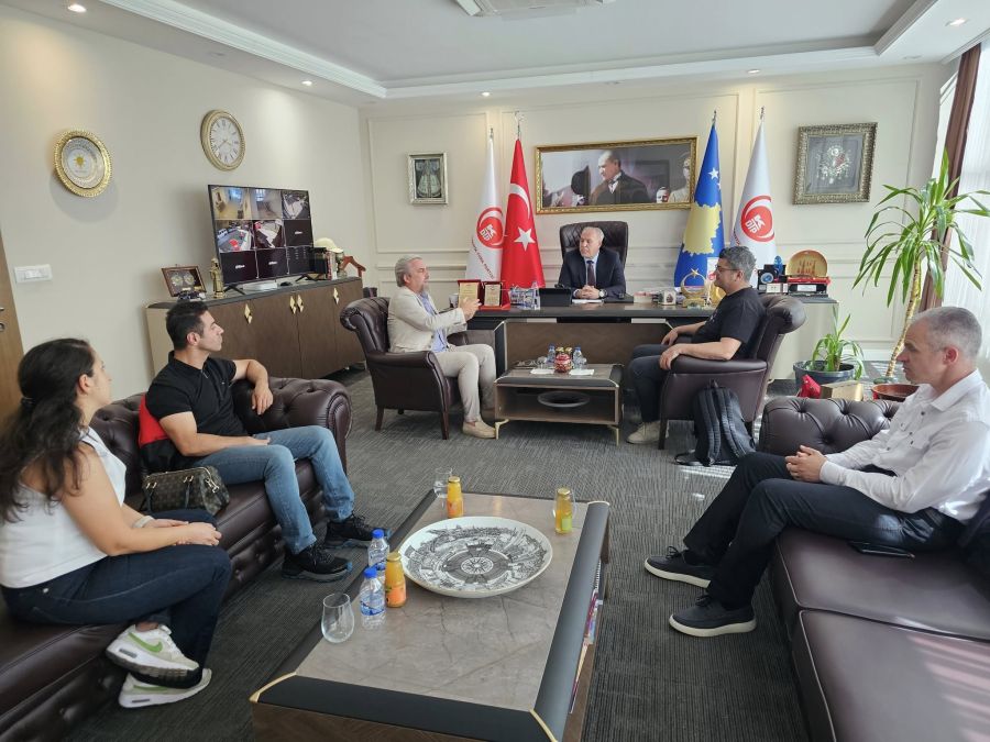 Kosova Demokratik Türk Partisi-KDTP Genel Başkanı ve Bölgesel Kalkınma Bakanı