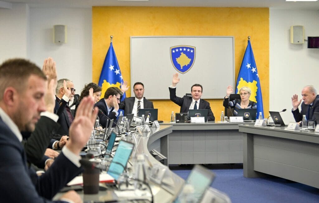 Albin Kurti başkanlığında gerçekleştirilen Bakanlar Kurulu toplantısının ardından hükümet, görevdeki