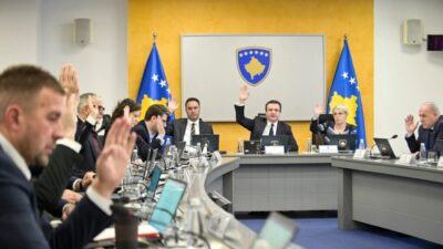 Albin Kurti başkanlığında gerçekleştirilen Bakanlar Kurulu toplantısının ardından hükümet, görevdeki