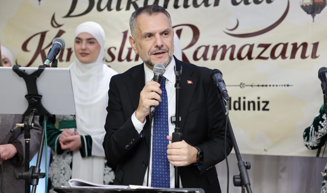 İstanbul Bayrampaşa Belediyesi, “Balkanlar’da Kardeşlik Ramazanı” programı kapsamında Balkanlar’daki iftar